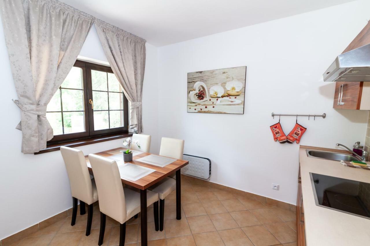 Vila Helena - Apartman Helena 15 Apartment Ruzomberok Bagian luar foto